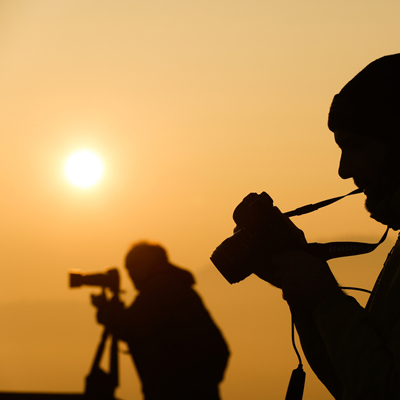 سفر هنرمندان عکاس حوزه هنری استان سمنان به بوشهر