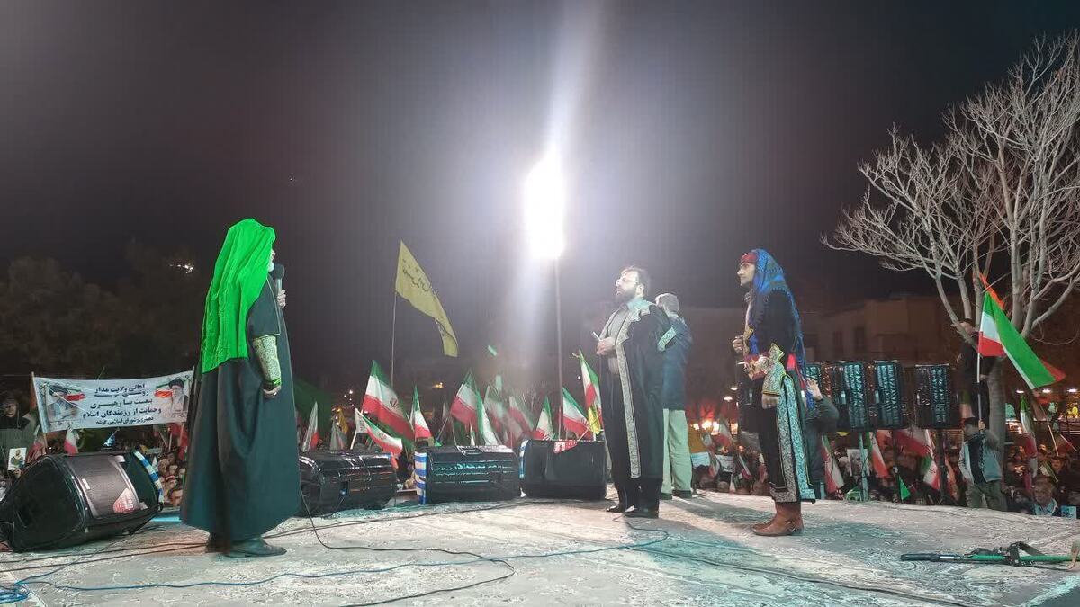 خطبه خوانی امام حسین(ع) در حسینیه ایران